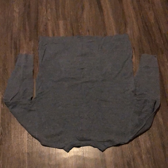 L.L.Bean Men’s Vintage Pullover Henley Shirt – XL Regular – Made in Canada - Picture 8 of 8